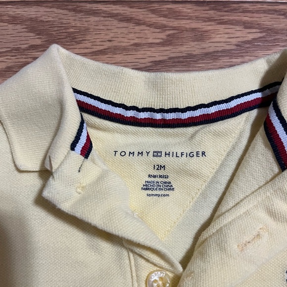 Tommy Hilfiger Polo 2T - Picture 3 of 4